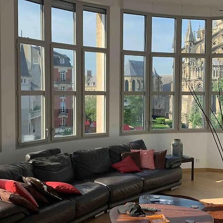 Loft Des Sacres - Vue Unique Sur La Cathedrale Appartement Reims Buitenkant foto